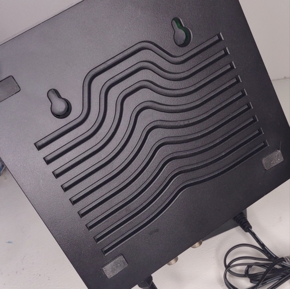 Hitron HT-EMN3 Network Extender 4x4 802.11ac MOCA/Ethernet Wireless Extender - Picture 6 of 6